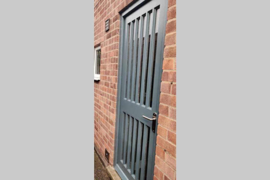 Private Comfortable Guest Suite - Nottingham Exteriör bild