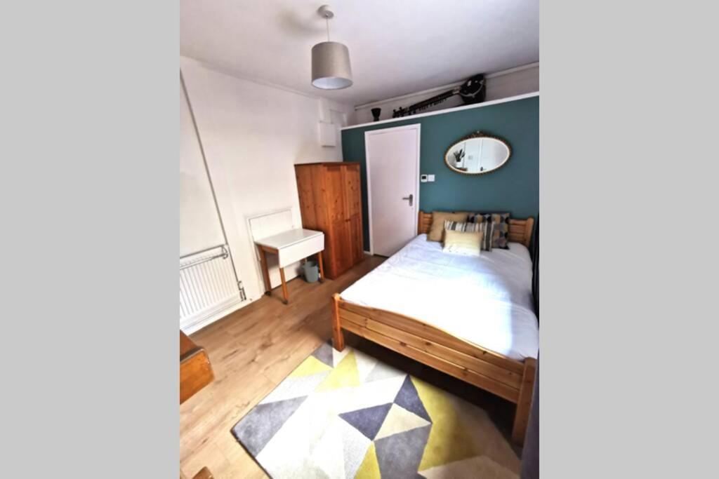 Private Comfortable Guest Suite - Nottingham Exteriör bild